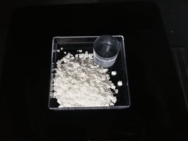 �Ȼ��ƶ�ˮƬ