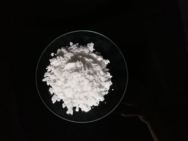 �Ȼ��ƶ�ˮƬ